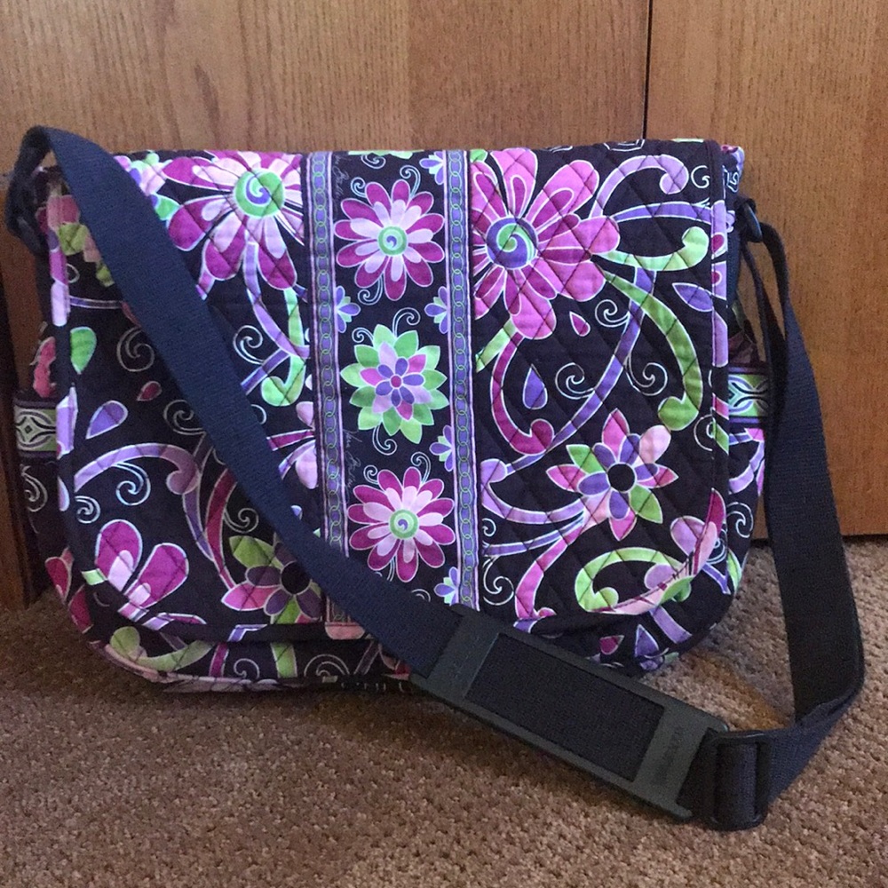 Vera Bradley crossbody/shoulder bag